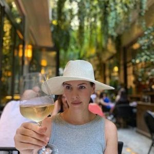 Meet your Posher, Lolo